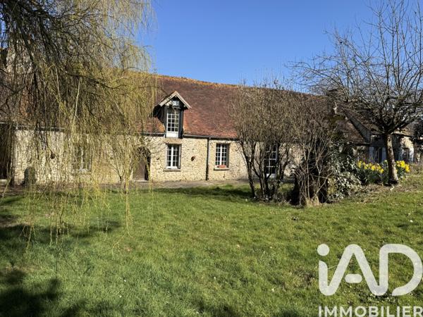 Maison à vendre 20 pièces 800 m² La Celle-les-Bordes