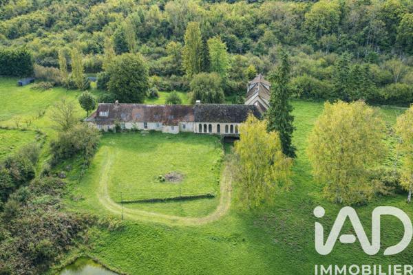 Maison à vendre 20 pièces 800 m² La Celle-les-Bordes