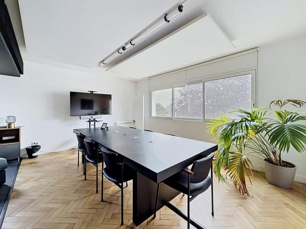 Superbe bureaux de 158m²  Croisé Laroche