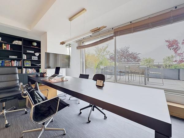 Superbe bureaux de 158m²  Croisé Laroche