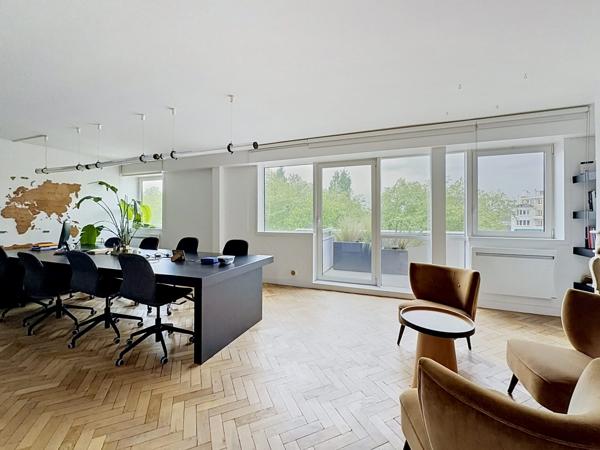 Superbe bureaux de 158m²  Croisé Laroche