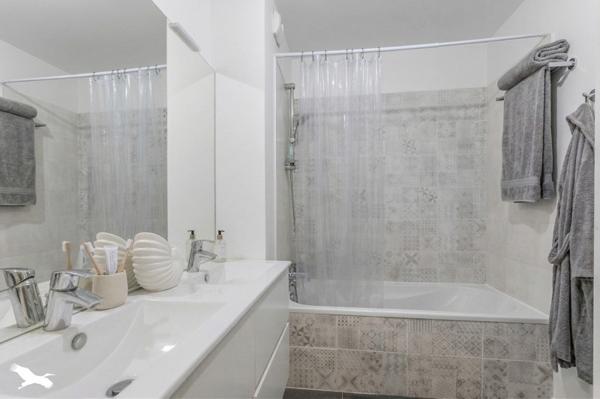 Appartement à vendre |  Saint-Jean-d'Illac |  3 pièces | 60 m²