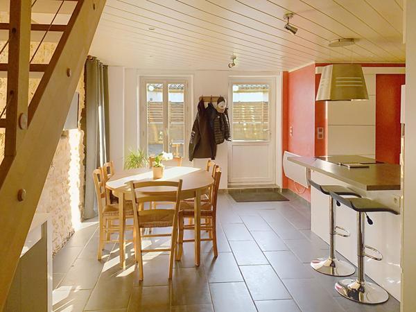 Maison Mareuil Sur Lay Disais- Ensemble immobilier-