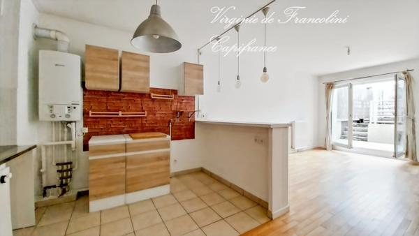 Bas de Montreuil-5mn métro Croix de chavaux L9-A vendre appartement 2 p-1er étage-JARDIN-TERRASSE-Immeuble 2015