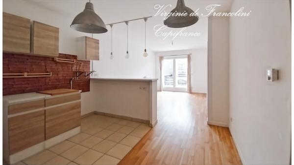 Bas de Montreuil-5mn métro Croix de chavaux L9-A vendre appartement 2 p-1er étage-JARDIN-TERRASSE-Immeuble 2015