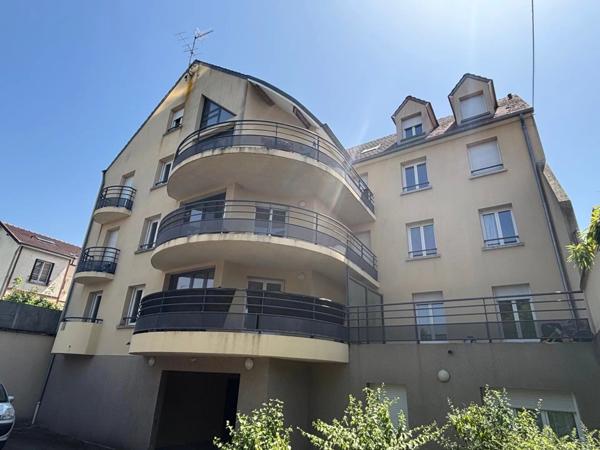 Location Appartement 2 pièces 52 m2 à Chartres