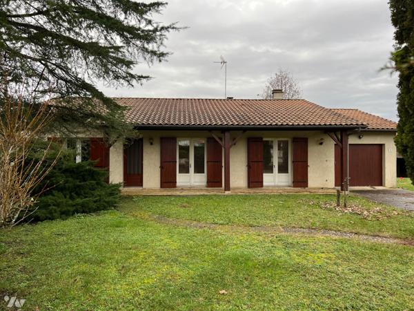 MAISON PLAIN-PIED AVEC TERRAIN ET GARAGE A 800 M DU CENTRE DE CASTELJALOUX