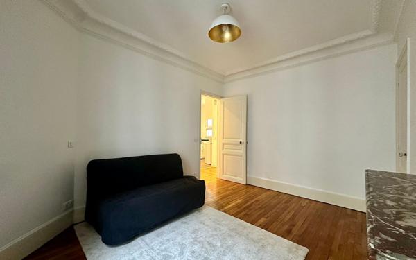Appartement à louer    1 pièce • 26,52 m2 Paris 4
