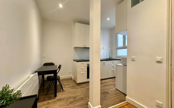 Appartement à louer    1 pièce • 26,52 m2 Paris 4
