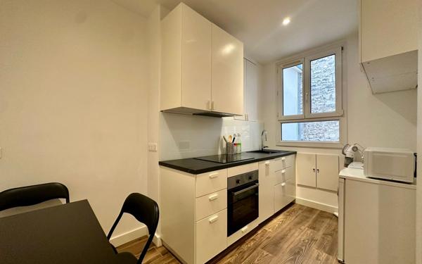 Appartement à louer    1 pièce • 26,52 m2 Paris 4