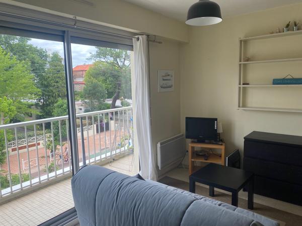 Appartement
         1 pièce
        - 21 m² 173 000 € *