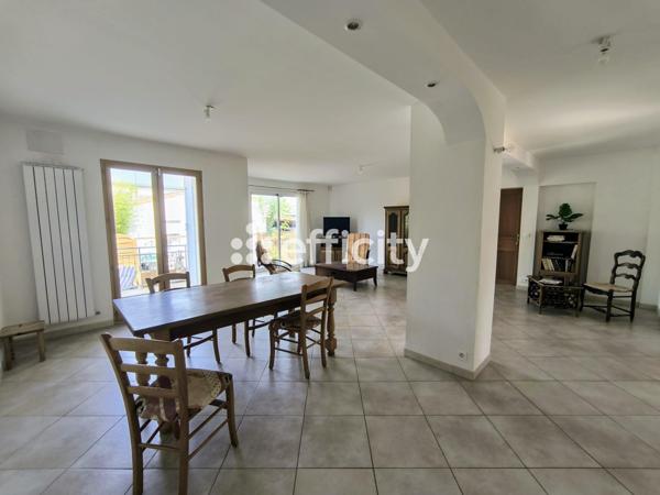 Maison 7 pièces - 156 m²