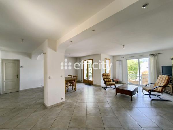 Maison 7 pièces - 156 m²