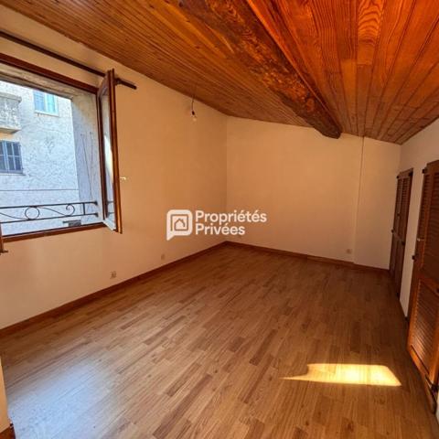 EXCLUCIVITÉ - SEILLANS - APARTEMENT DUPLEX