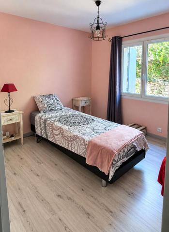 Rez de Villa 3P avec Jardin 420m2 et Garage