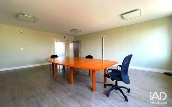 Location bureaux 179 m² Évry-Courcouronnes