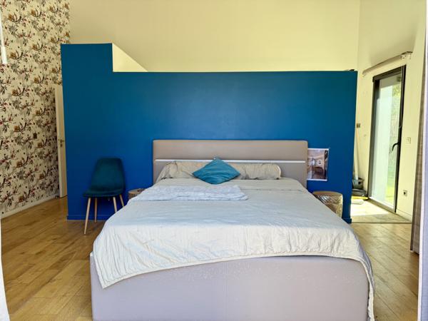 Castelnau-le-Lez (34170) Magnifique villa de 160m2, garage 40m2,sur terrain de 700m2