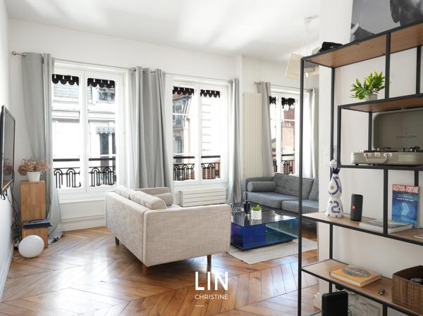Appartement
         4 pièces
        - 135 m² Bien prestige 595 000 € *