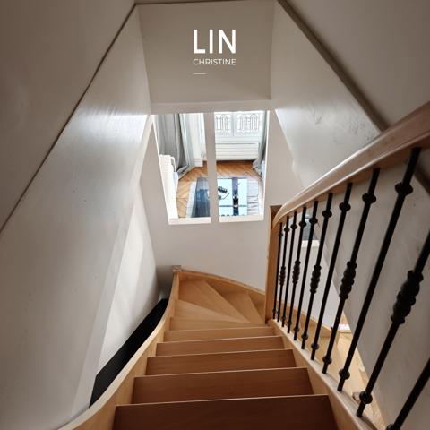 Appartement
         4 pièces
        - 135 m² Bien prestige 595 000 € *