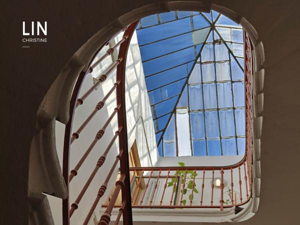 Appartement
         4 pièces
        - 135 m² Bien prestige 595 000 € *