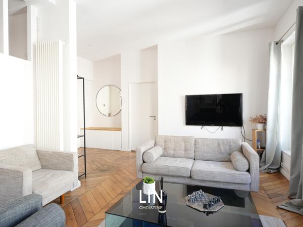 Appartement
         4 pièces
        - 135 m² Bien prestige 595 000 € *