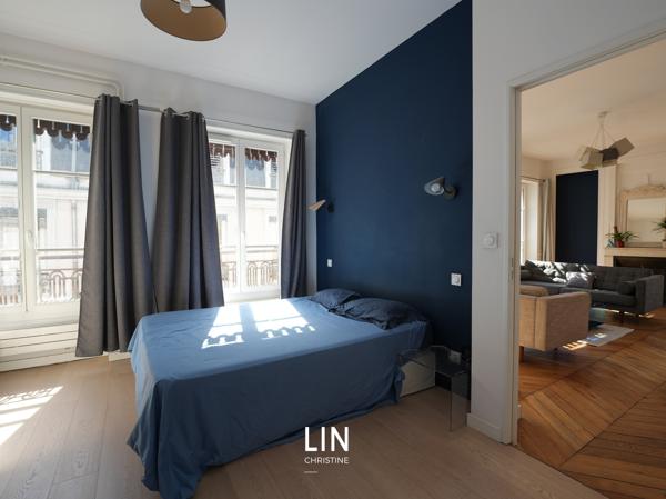 Appartement
         4 pièces
        - 135 m² Bien prestige 595 000 € *