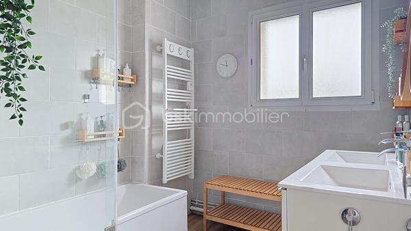 Maison de 200 m²