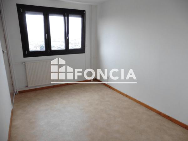 Location Appartement 3 pièces 62.96 m² - RESIDENCE DU CHATEAU TOUR C Echirolles 38130