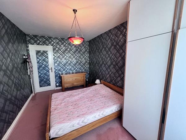 À Vendre , T3 à Pont-de-Chéruy ,73,76 m² avec parking et cave