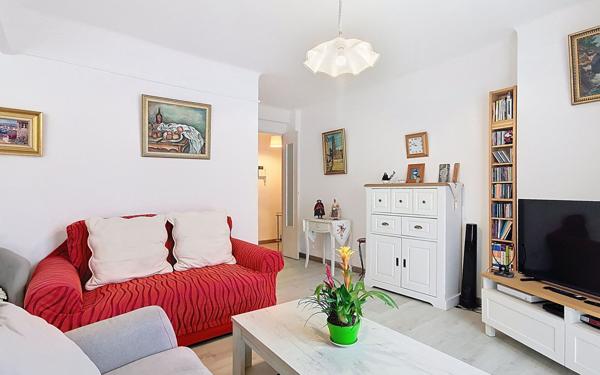 Appartement à vendre    3 pièces • 52,69 m2 Toulon