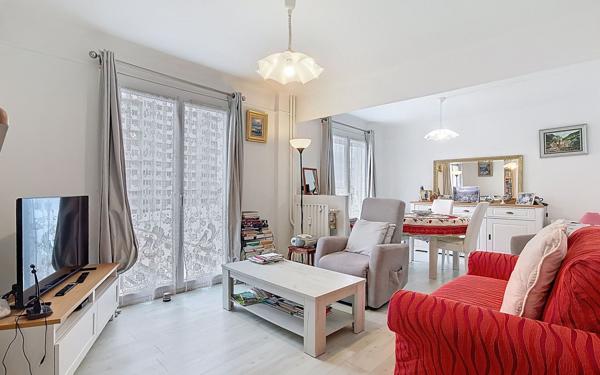 Appartement à vendre    3 pièces • 52,69 m2 Toulon