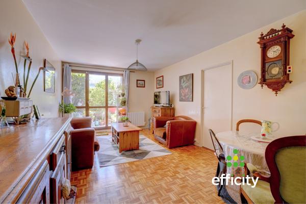 Appartement
         3 pièces
        - 70 m²