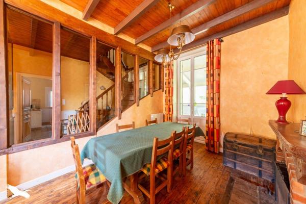 Maison à vendre |  Fumel |  8 pièces | 203 m²