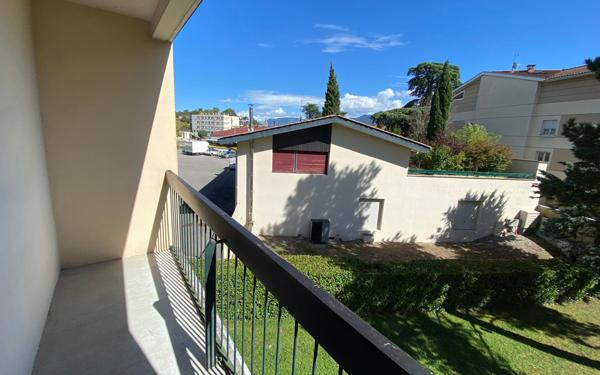 Appartement à vendre    2 pièces •  Saint-Marcellin