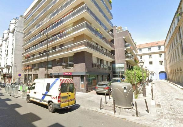 Stationnement à louer    12 m2 Paris 11