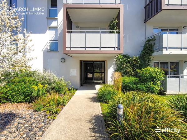 Appartement
         2 pièces
        - 40 m² Exclusivité 150 000 € *