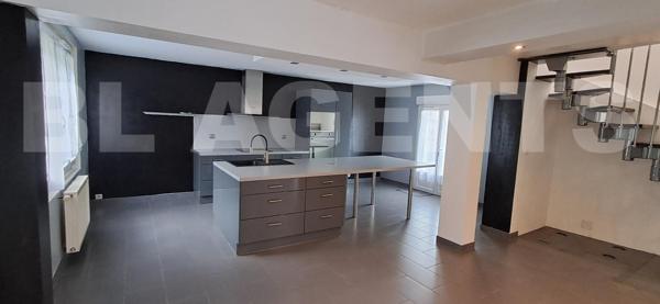 maison/villa 5 pièce(s) 121 m2