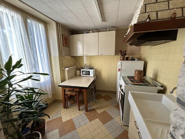 EXCLUSIVITÉ - MAISON DE 6 PIECES A VENDRE A PLAISIR  - LES GÂTINES
