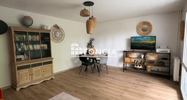 À vendre Appartement 4 pièces 84 m² - Charleville-mézières 08000