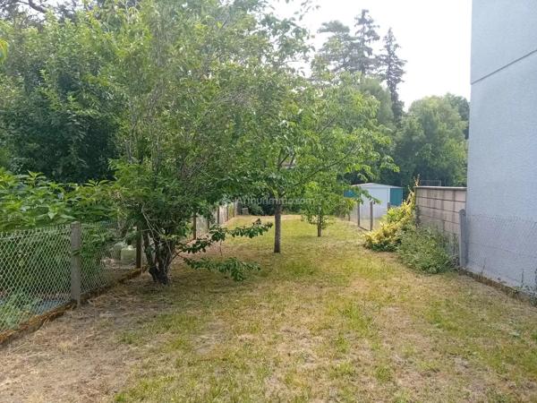 Vente                                                      Maison
                        
                     4 pièces                      136 m2                     à Blaye-les-Mines