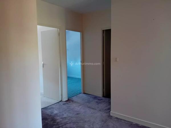 Vente                                                      Maison
                        
                     4 pièces                      136 m2                     à Blaye-les-Mines