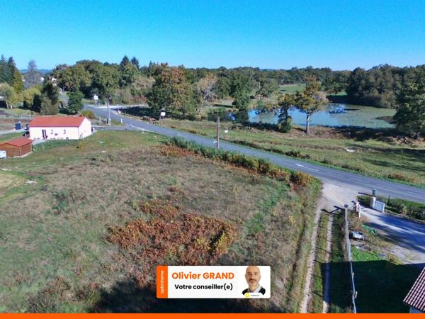 TERRAIN 1140M² - PROCHE CENTRE-BOURG