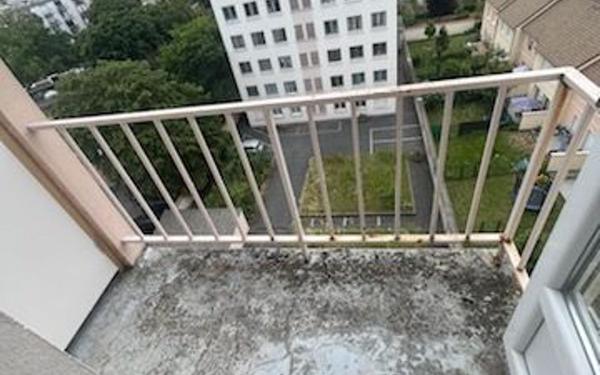 Appartement à vendre    1 pièce • 31,07 m2 Saint-Maur-des-Fossés