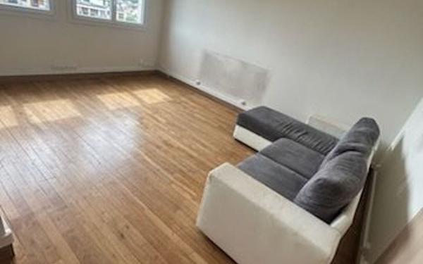 Appartement à vendre    1 pièce • 31,07 m2 Saint-Maur-des-Fossés