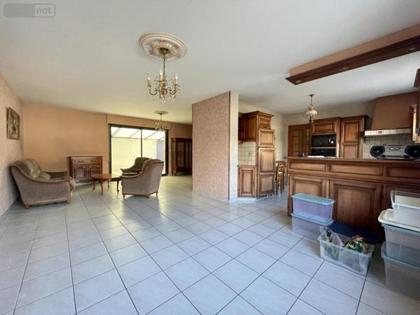 Maison à vendre à Le Mans dans la Sarthe (72000), ref : 72033-233