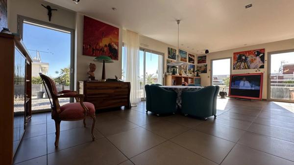 VILLA SUR LES TOITS À LA MÉDIATHÈQUE