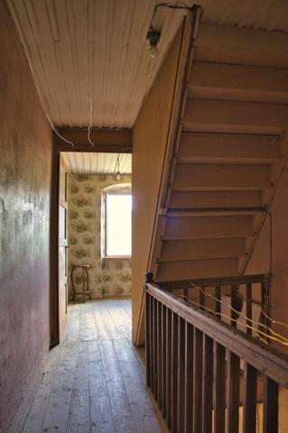 Vanosc (07690) MAISON DE VILLAGE en pierre de 225m² ( + 75m² combles aménageables) avec JARDIN de 250m² - Vue Splendide