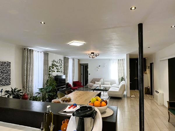 Maison avec deux logements independants, fort potentiel locatif ! Carcassonne