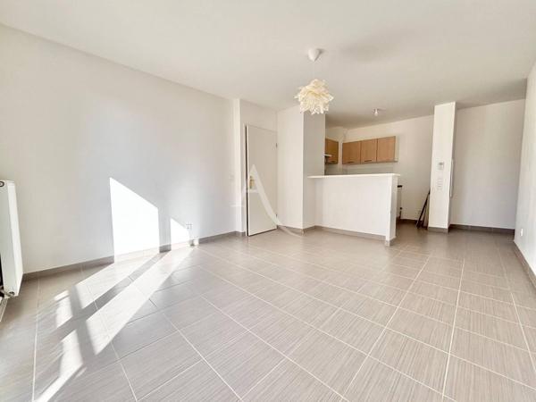 Appartement Pontault Combault 3 pièce(s) 56.1 m2