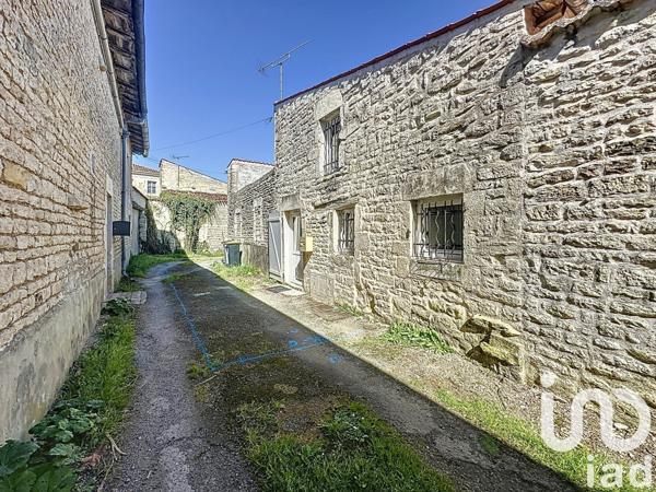 Maison 2 pièces de 41 m² à Beauvoir-sur-Niort (79360)